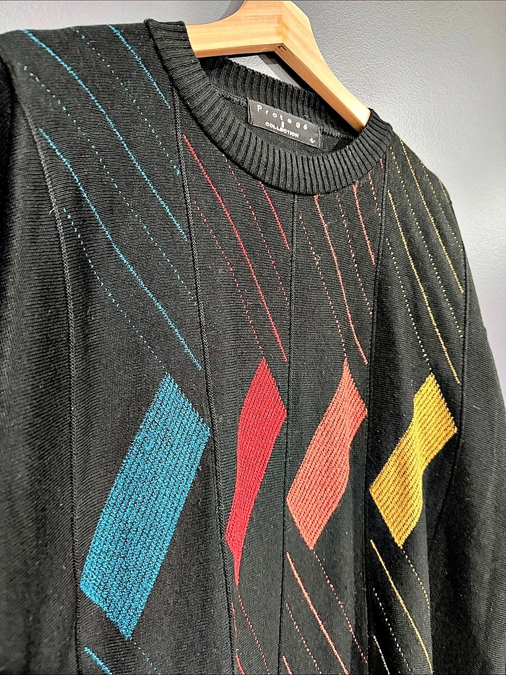 Protege Men's Geometric Crewneck Sweater Size Large - Picture 3 of 4
